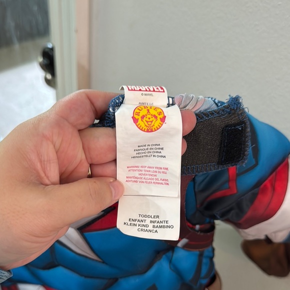 Marvel captain America Superhero Costume size toddler - Picture 4 of 4